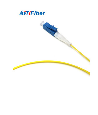 FC SC LC ST فیبر نوری Pigtail چند حالته تک حالته برای FTTH FTTX