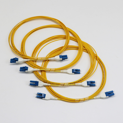 LC Uniboot Zip Cod تک حالت G657.A1 BendInsensitive Duplex 2mm LSZH از دست دادن کم 0.15dB سیم پیچ فیبر