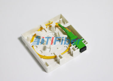 شبکه FTTH فیبر نوری شبکه جعبه خاتمه دیوار نصب شده با آداپتور / Pigtails