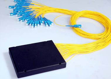 بسته بندی لوله های فولادی شکاف فیبر نوری 1 × 8 PLC و LSZH