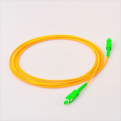 LC / APC فیبر نوری Pigatil Jumper Singlemode فیبر نوری PVC پیگتیل فیبر نوری PVC